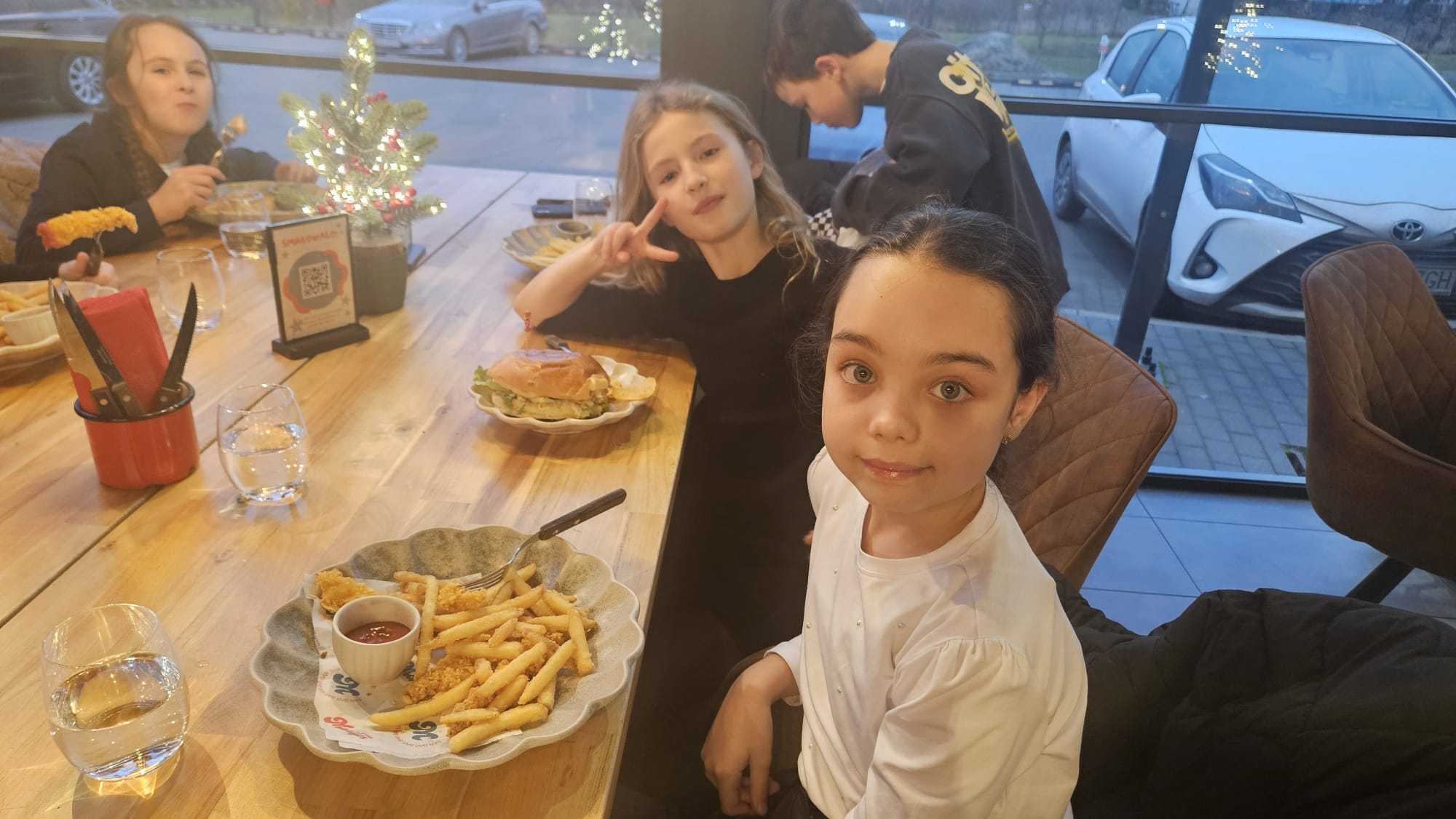 WhatsApp-Image-2025-12-10-at-19.22.23-3